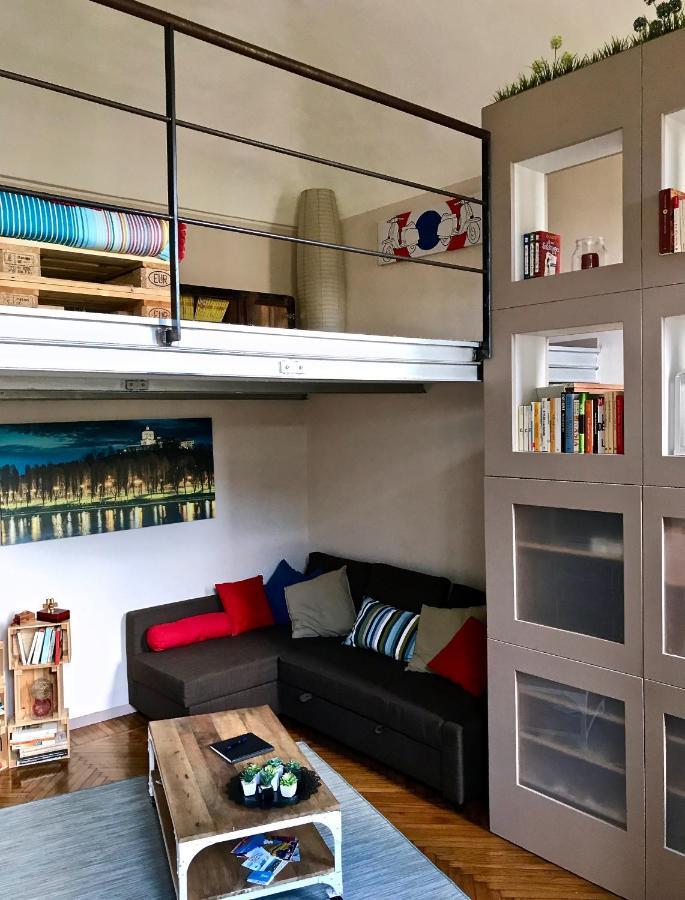 A Casa Nostra Nel Centro Storico Apartment Turin Bagian luar foto