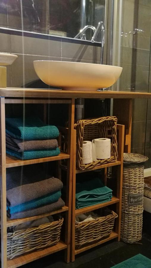 A Casa Nostra Nel Centro Storico Apartment Turin Bagian luar foto