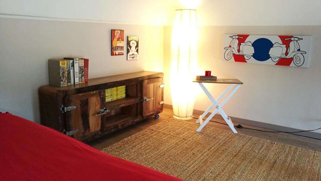 A Casa Nostra Nel Centro Storico Apartment Turin Bagian luar foto