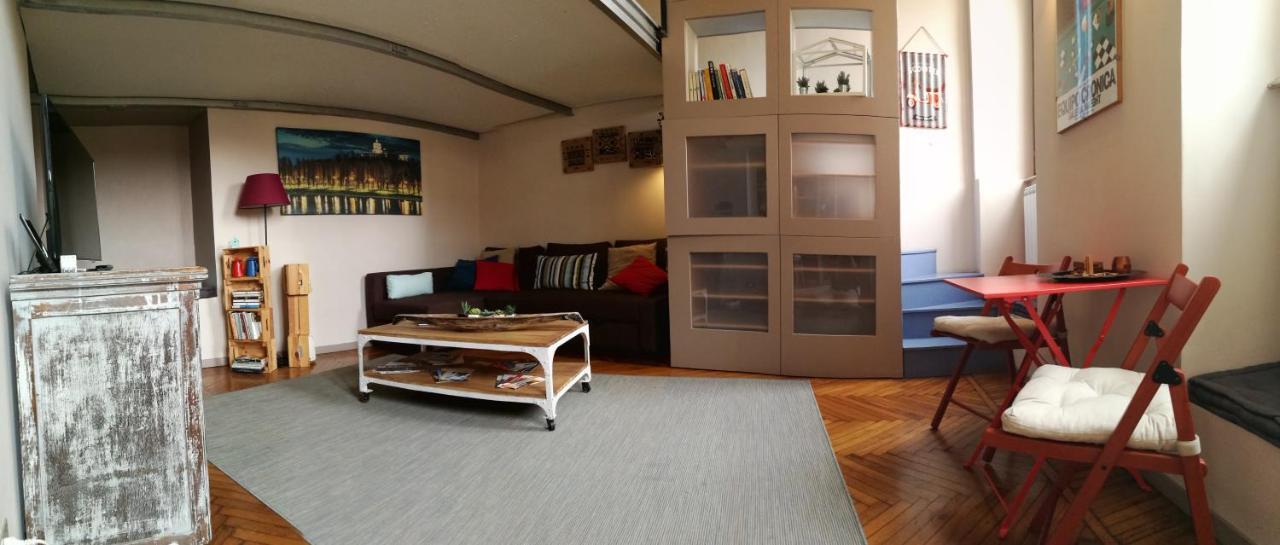 A Casa Nostra Nel Centro Storico Apartment Turin Bagian luar foto