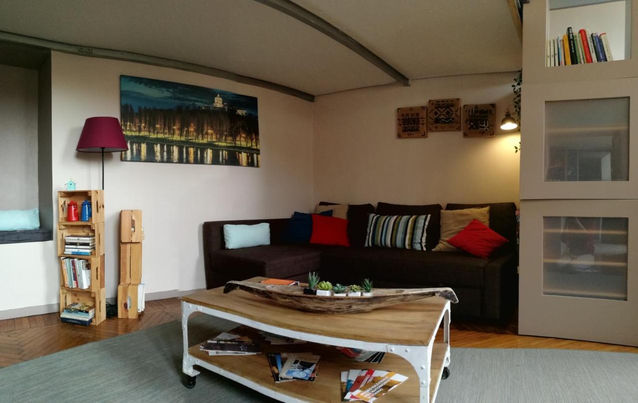 A Casa Nostra Nel Centro Storico Apartment Turin Bagian luar foto